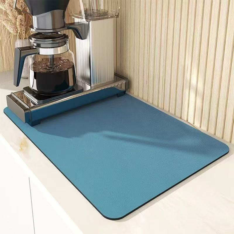 Dish drying mat