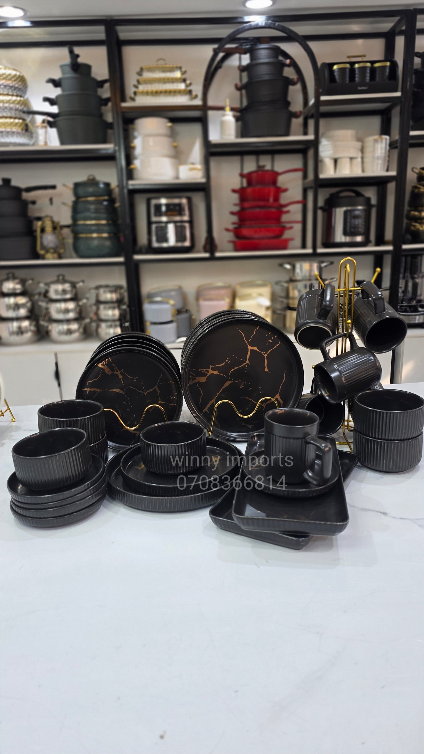 32 pieces marble dinner set