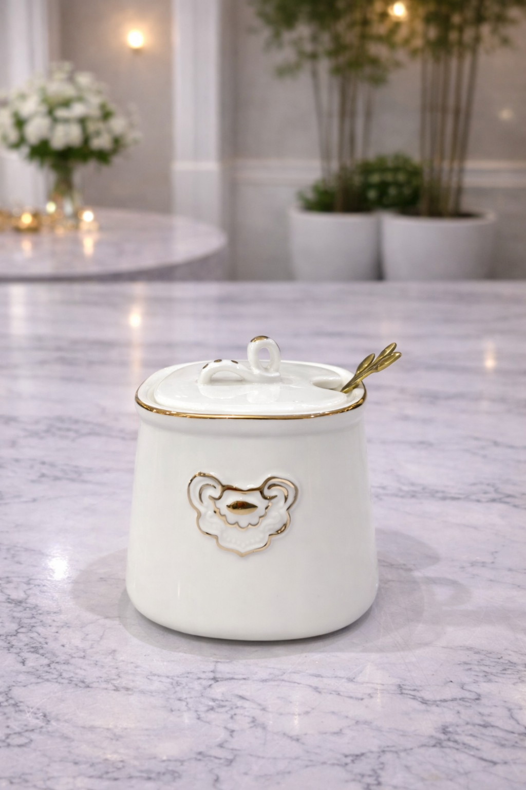 sugar dish