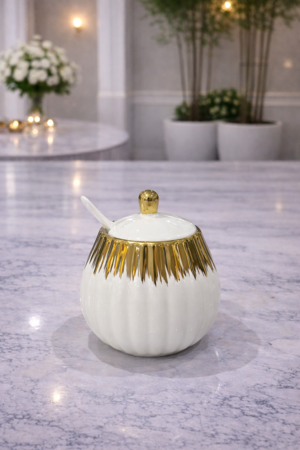 sugar dish