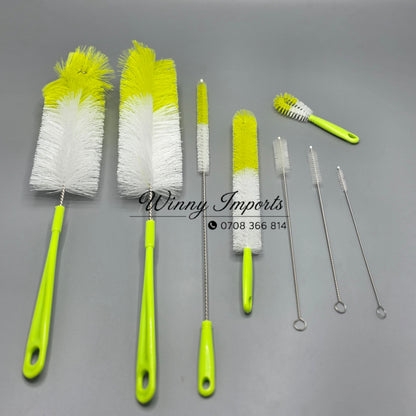 Cleaning brushes