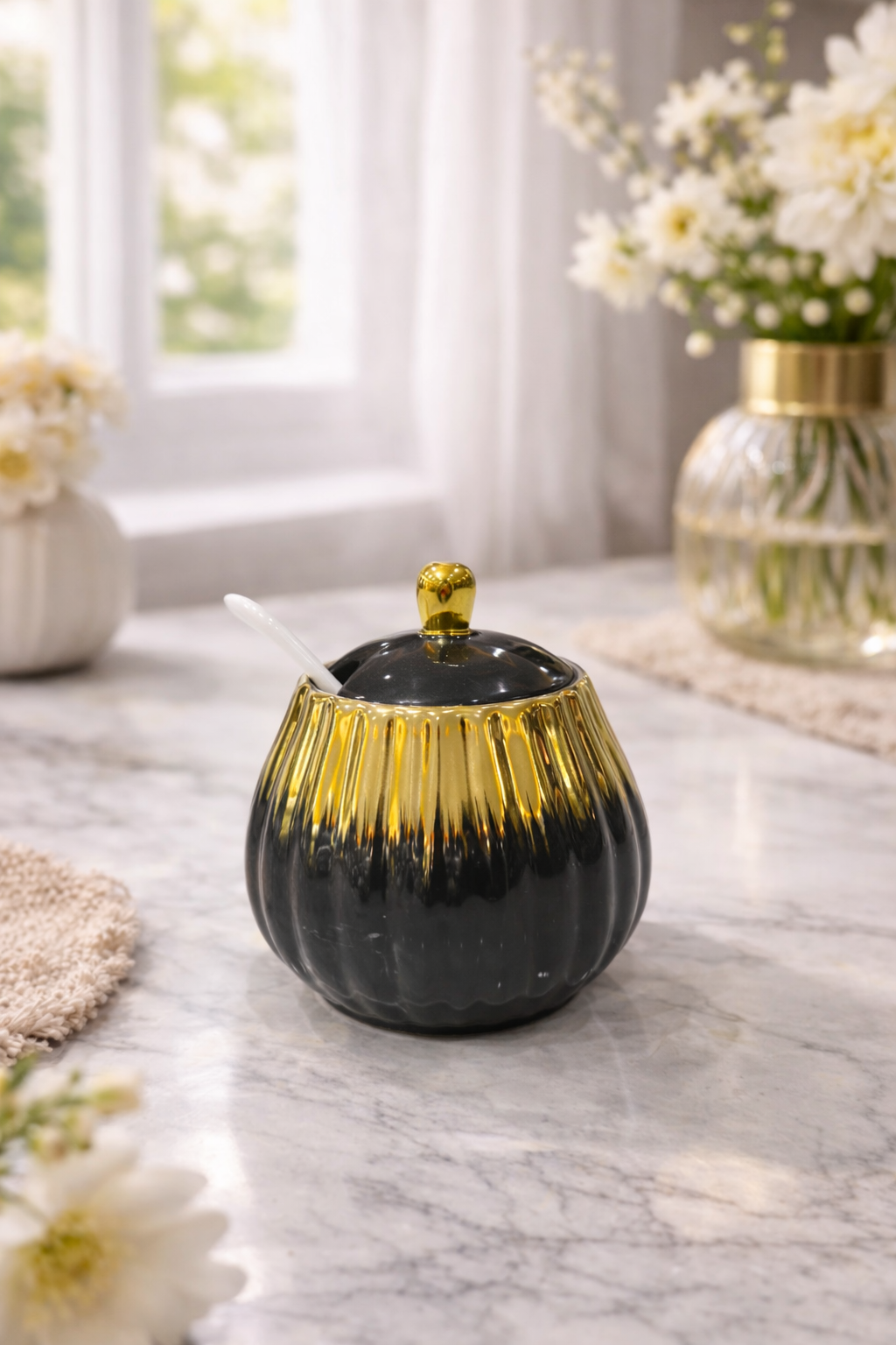 sugar dish