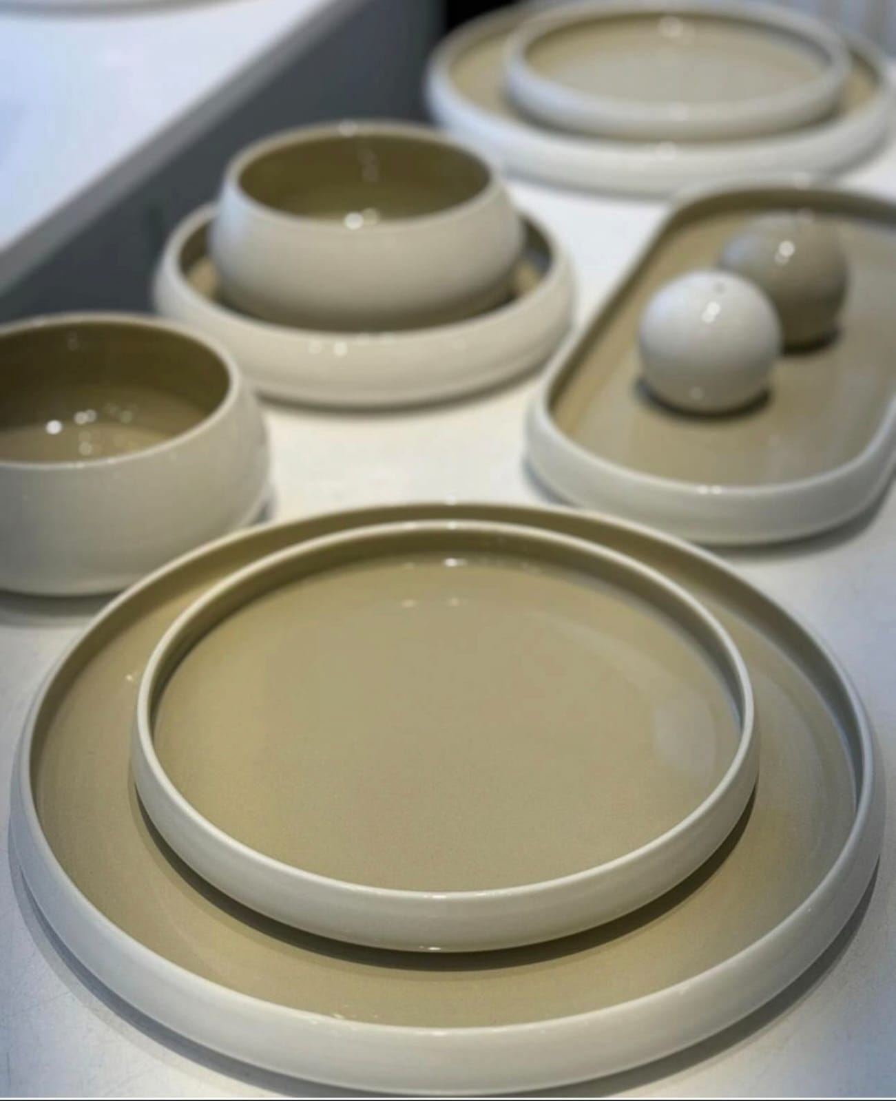 27pcs chubby dinner set