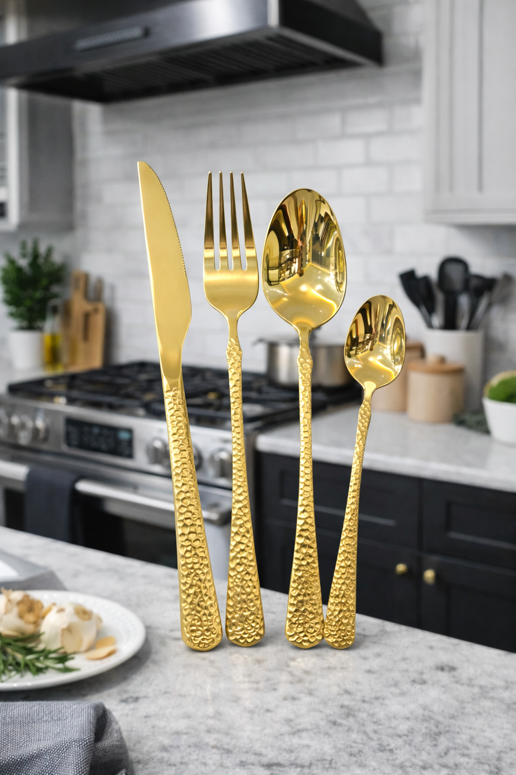 24 pcs cutlery set