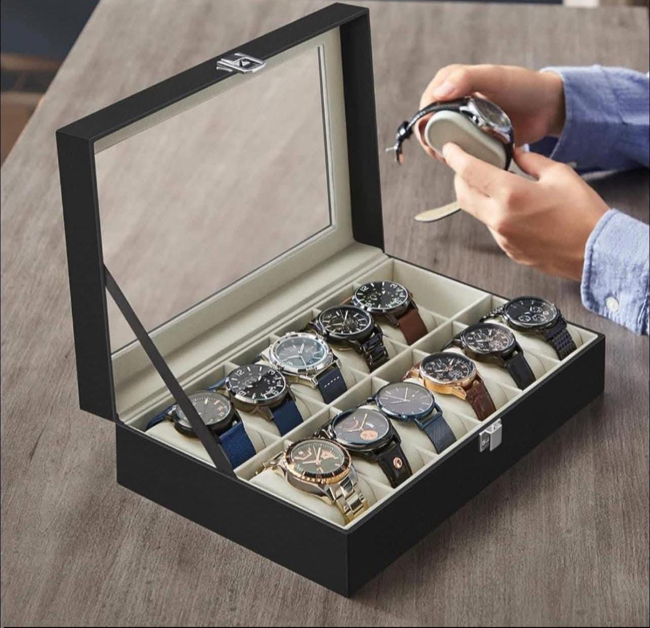 Watch organizer
