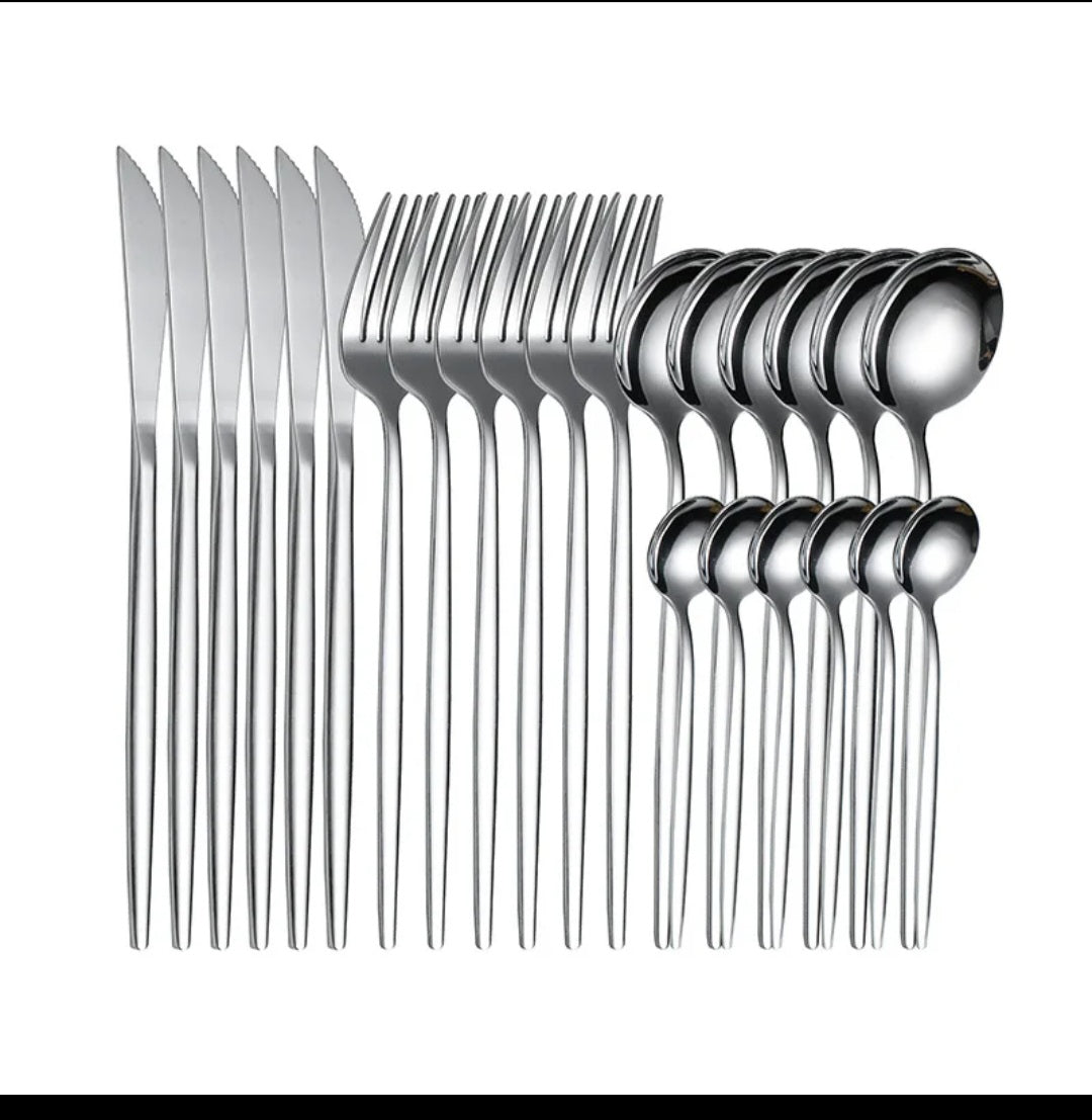 24 pieces cutlery set